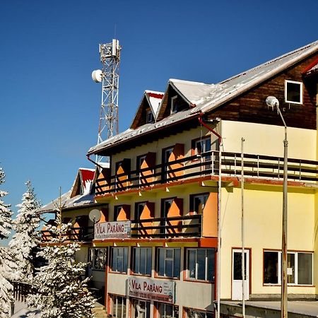Vila Parang Петрошани Экстерьер фото